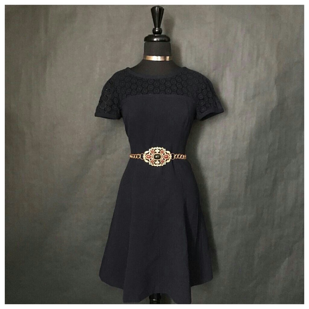 ANN TAYLOR (S)
